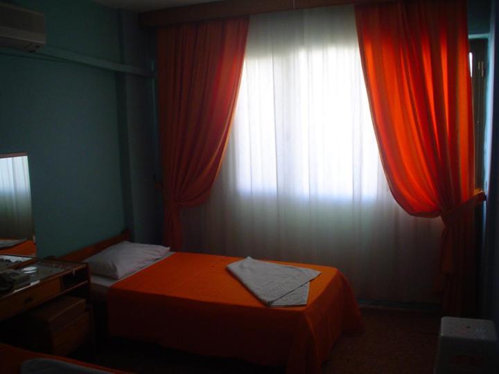 Akerdem Hotel Kusadası Rom bilde