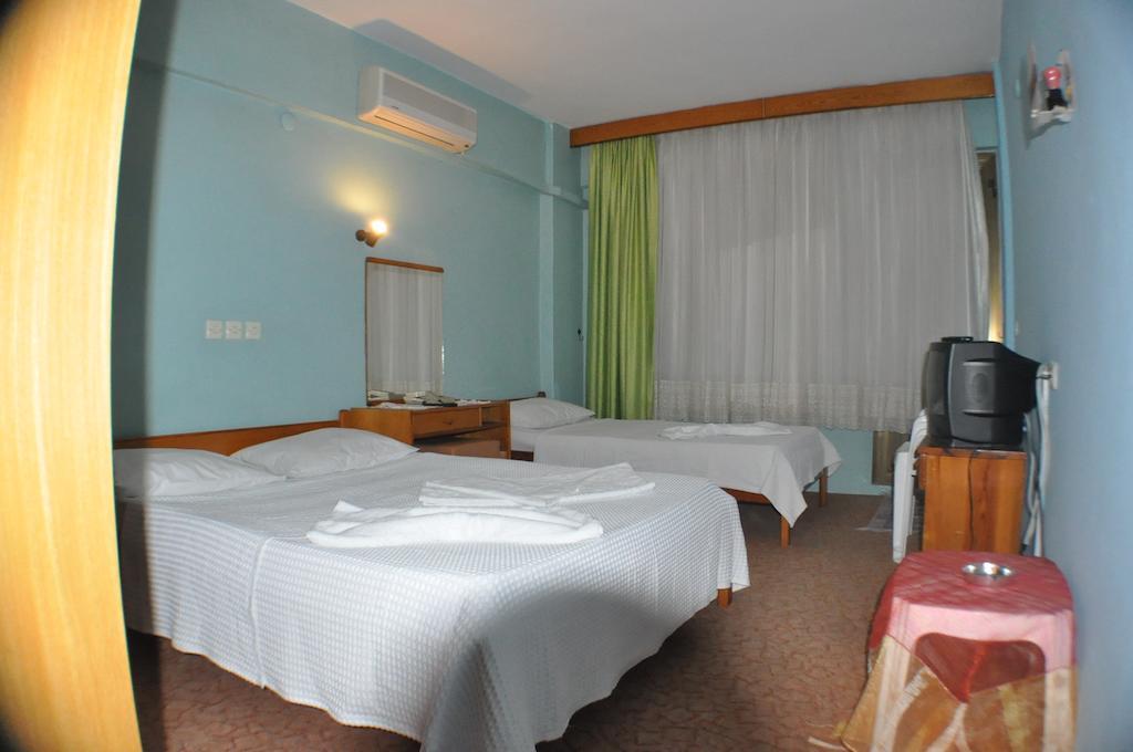 Akerdem Hotel Kusadası Rom bilde